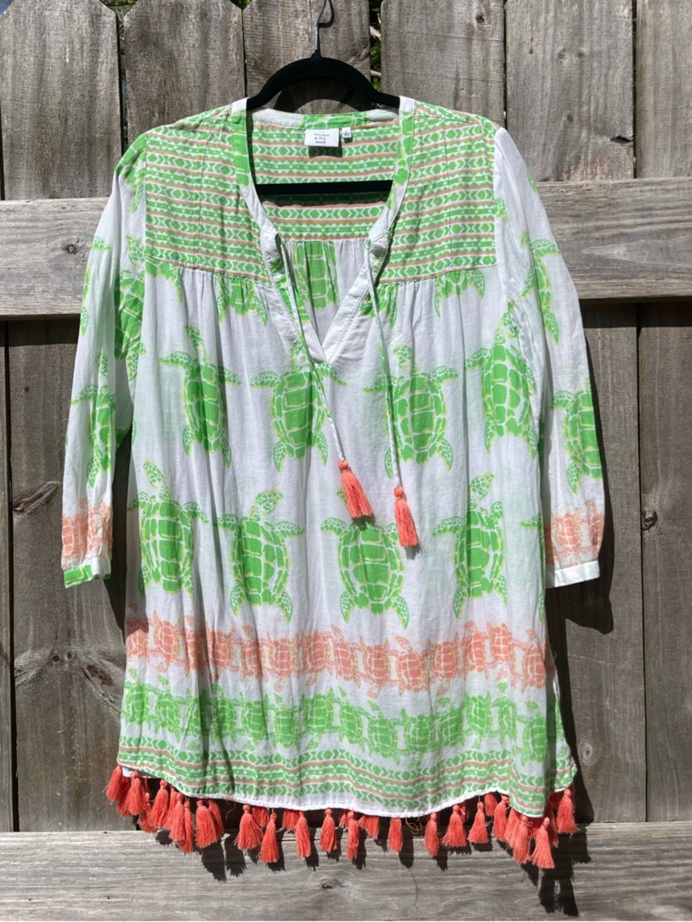 crown & ivy Green and Coral Turtle Beach Tunic Size L